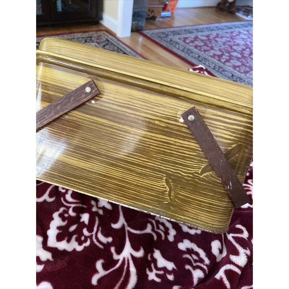 Vintage Distressed Tin Picnic Basket Brown With Handles (TD)